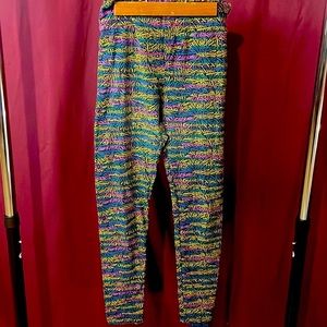 Multicolor LuLaRoe Leggings- one size